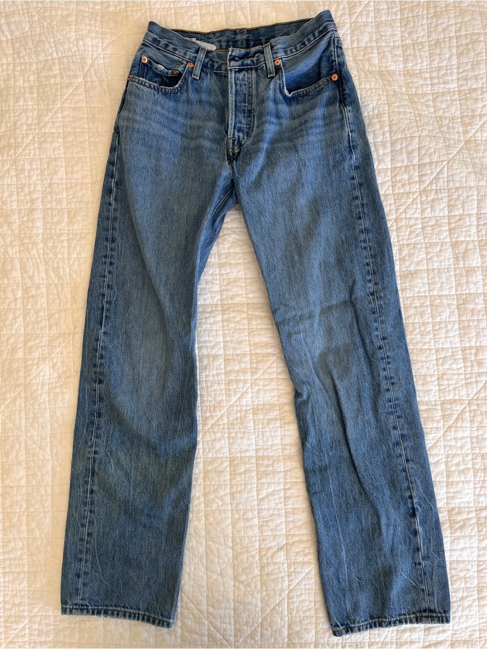 Levi’s Premium 501 ‘90s Jeans Women’s 24x32 Medium Wash Straight Leg Button Fly